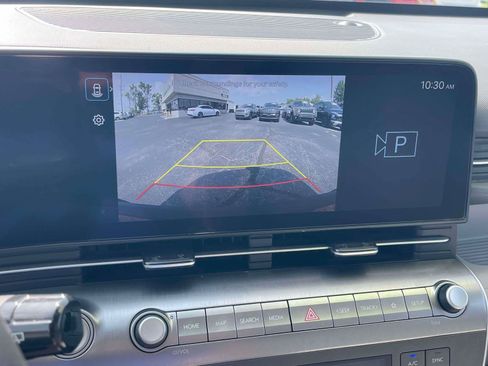 Used 2025 Hyundai Kona SEL FWD image 16