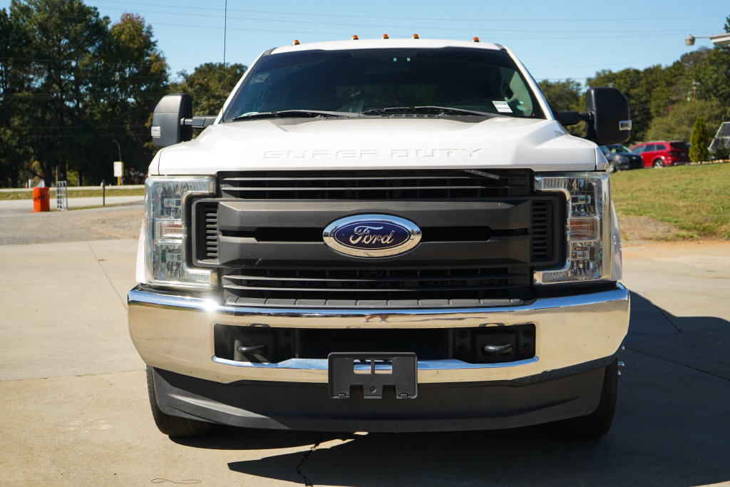 Used 2017 Ford F350 XL w/ Power Equipment Group AWD/4WD image 17