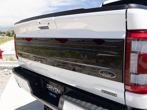 Used 2023 Ford F150 Platinum w/ FX4 Off-Road Package AWD/4WD image 17