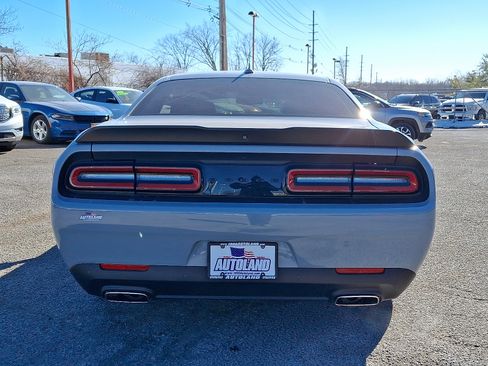 Certified 2021 Dodge Challenger GT w/ Plus Package image 6