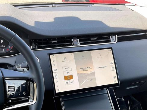 Used 2026 Land Rover Range Rover Evoque S AWD/4WD image 6