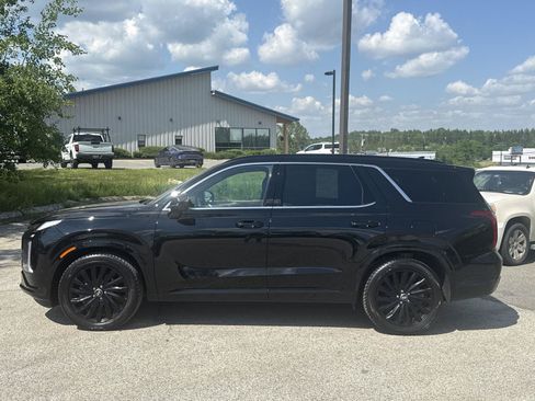 Used 2024 Hyundai Palisade Calligraphy AWD/4WD image 3