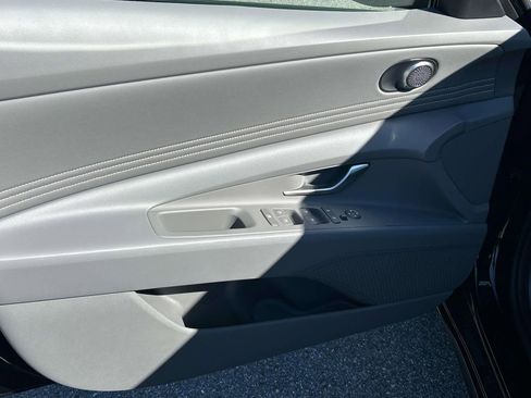 New 2026 Hyundai Elantra SEL Sport image 14