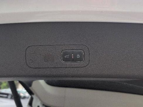 Used 2024 Lincoln Aviator Reserve w/ Equipment Group 201A AWD/4WD image 16