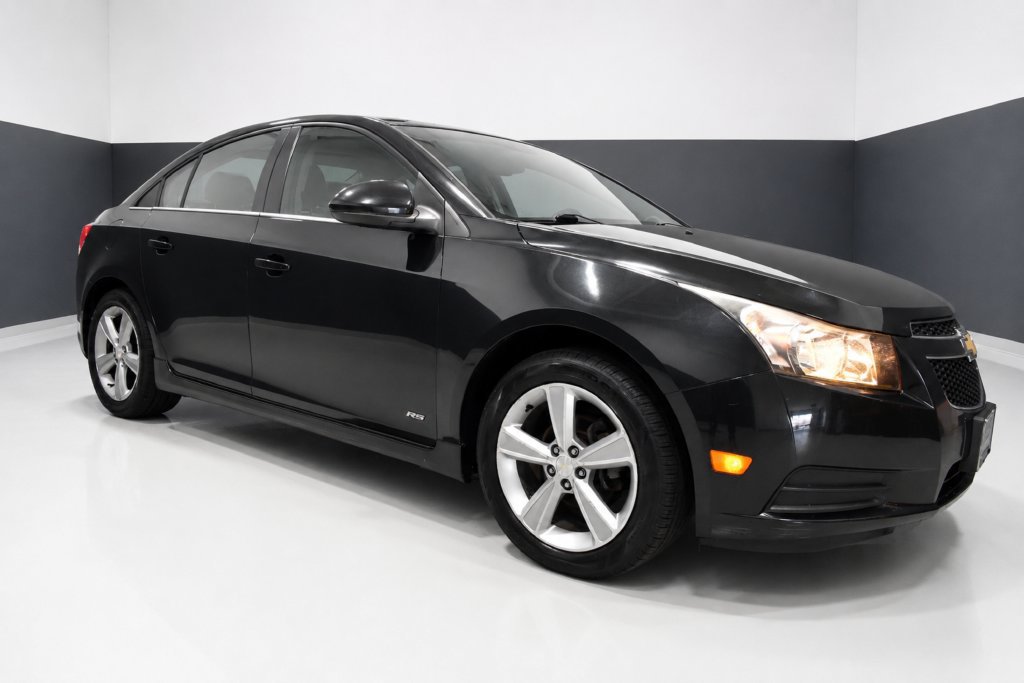 Used 2012 Chevrolet Cruze LT w/ RS Package FWD image 7