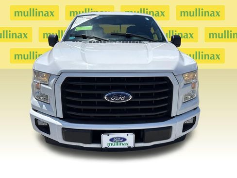 Used 2017 Ford F150 XLT w/ Equipment Group 302A Luxury image 11