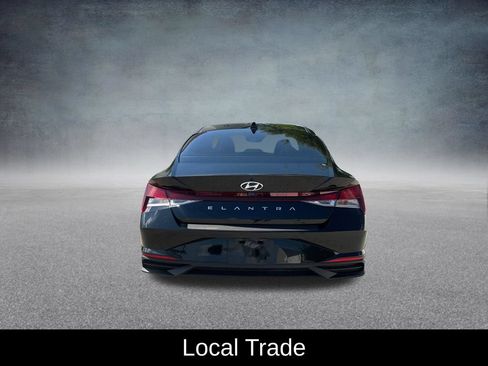 Used 2023 Hyundai Elantra SEL FWD image 4