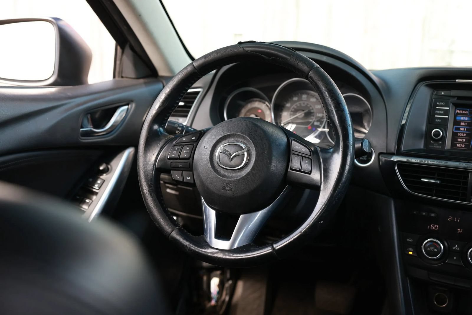 Used 2015 MAZDA MAZDA6 Touring FWD image 28
