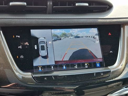 Used 2023 Cadillac XT6 Sport w/ Platinum Package AWD/4WD image 19