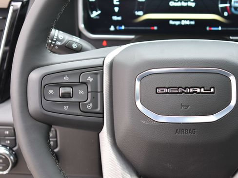 New 2026 GMC Sierra 2500 Denali w/ Denali Reserve Package image 21