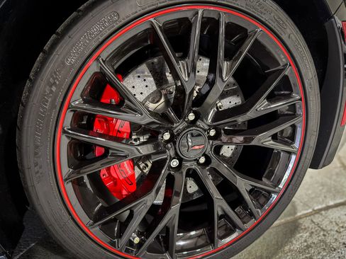 Used 2017 Chevrolet Corvette Z06 RWD image 21