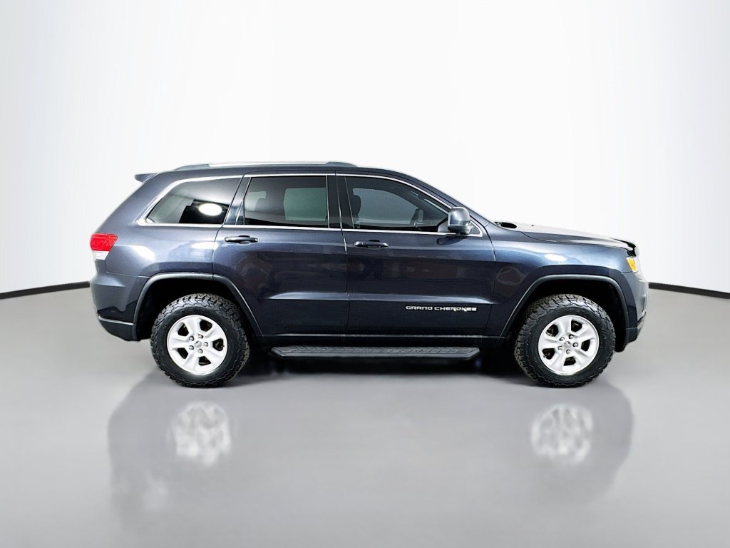 Used 2015 Jeep Grand Cherokee Laredo w/ Quick Order Package 23E AWD/4WD image 6