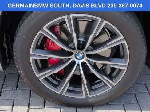 Used 2024 BMW X5 sDrive40i w/ M Sport Package RWD image 12