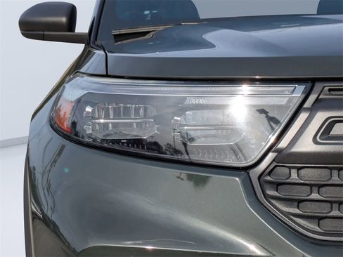 Used 2022 Ford Explorer Timberline image 9