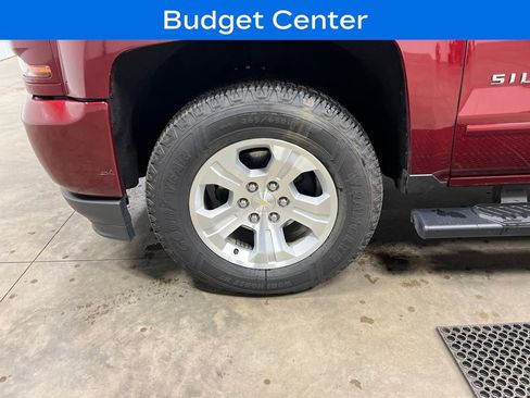 Used 2017 Chevrolet Silverado 1500 LT w/ All Star Edition image 9