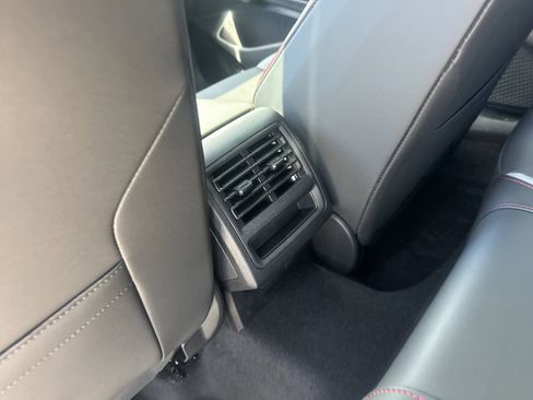 New 2026 Volkswagen GTI SE FWD image 22