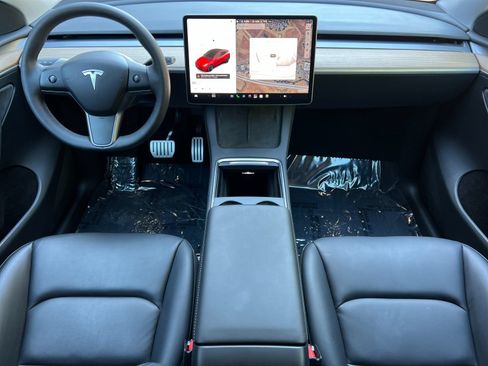 Used 2023 Tesla Model Y Long Range AWD/4WD image 13