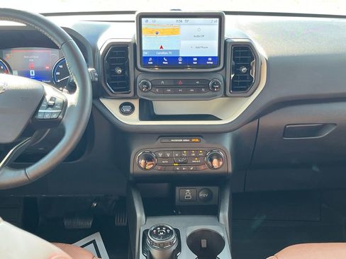 Used 2023 Ford Bronco Sport Heritage Limited image 16