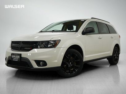 Used 2019 Dodge Journey SE w/ Blacktop Package