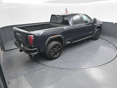 Used 2024 GMC Sierra 2500 AT4 w/ AT4 Premium Plus Package AWD/4WD image 34