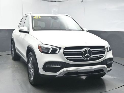 Used 2023 Mercedes-Benz GLE 350 4MATIC w/ Premium Package image 2