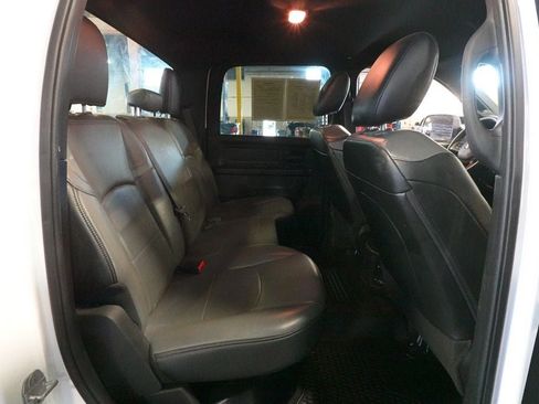 Used 2022 RAM 3500 Tradesman w/ Chrome Appearance Group AWD/4WD image 28