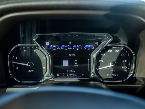 Used 2021 GMC Sierra 3500 Denali w/ Denali Ultimate Package image 24