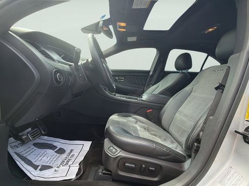 Used 2015 Ford Taurus SHO w/ Technology Package AWD/4WD image 20