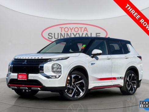 Used 2024 Mitsubishi Outlander Ralliart image 2