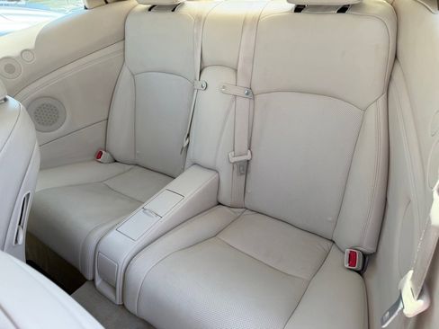 Used 2010 Lexus IS 350C RWD image 28
