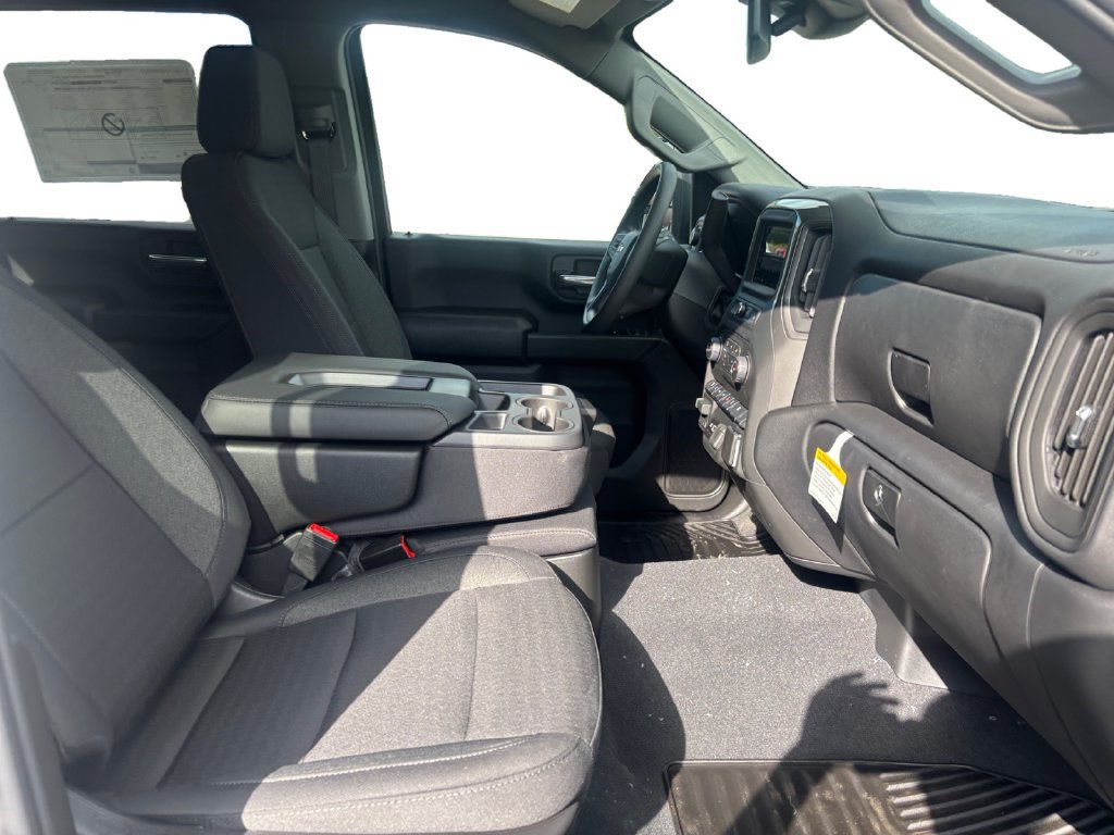New 2026 Chevrolet Silverado 2500 Custom w/ Custom Value Package AWD/4WD image 16