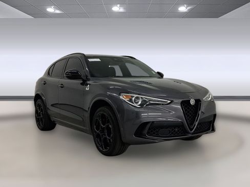 Used 2023 Alfa Romeo Stelvio Quadrifoglio w/ Active Assist Plus Package image 7
