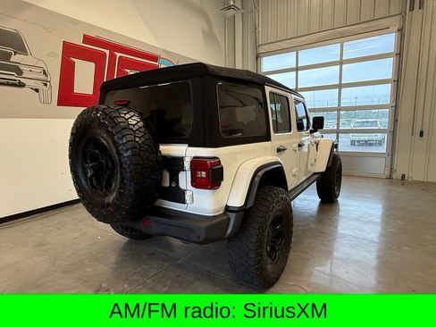 Used 2022 Jeep Wrangler Unlimited Rubicon w/ Xtreme Recon 35" Tire Package AWD/4WD image 3