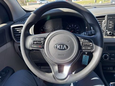 Used 2017 Kia Sportage LX FWD image 11