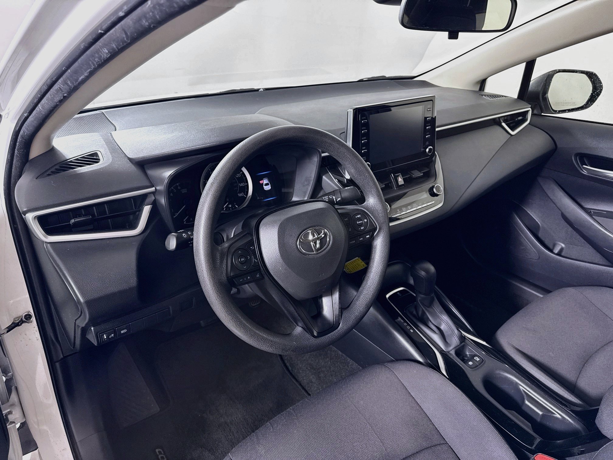 Certified 2020 Toyota Corolla LE w/ Carpet Mat Package (TMS) FWD image 9
