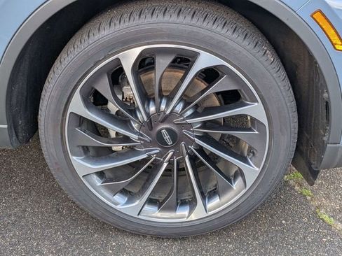 Used 2025 Lincoln Aviator Reserve w/ Illumination Package image 13