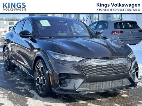 Used 2022 Ford Mustang Mach-E GT image 1