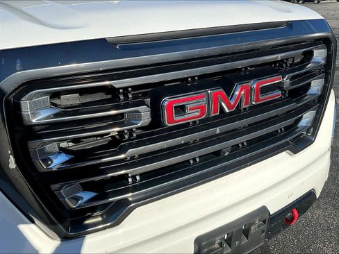 Used 2020 GMC Sierra 1500 AT4 w/ AT4 Premium Package image 31