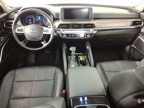 Used 2021 Kia Telluride EX w/ EX Premium Package AWD/4WD image 16