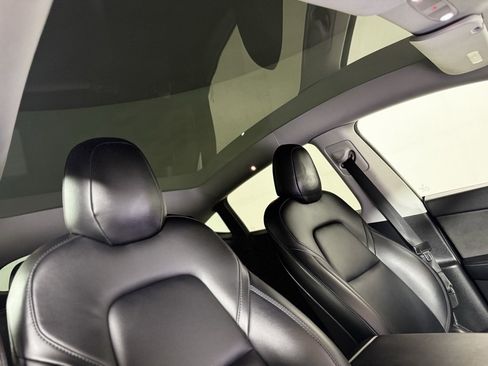 Used 2020 Tesla Model Y Long Range image 12