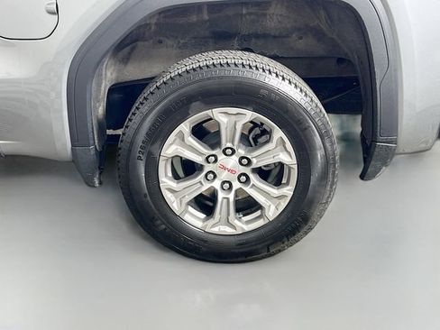 Used 2025 GMC Sierra 1500 SLT image 36