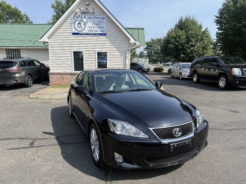 Used 2006 Lexus IS 250 w/ Premium Pkg RWD image 1