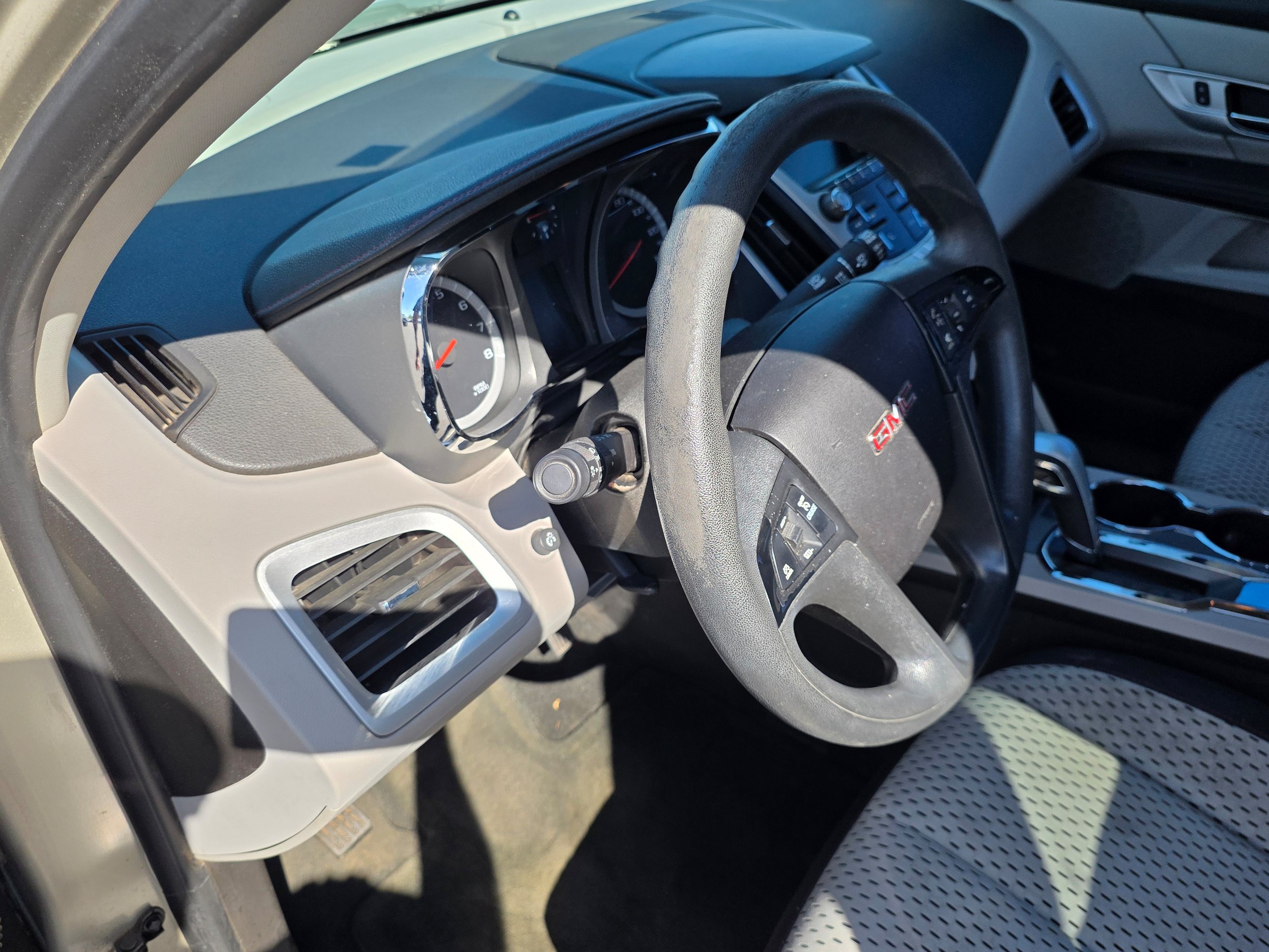 Used 2013 GMC Terrain SLE FWD image 15