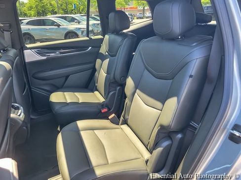 Certified 2023 Cadillac XT6 Premium Luxury w/ LPO, Floor Liner Package AWD/4WD image 12