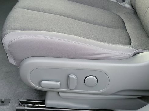 Used 2024 Hyundai Ioniq 5 SE image 17