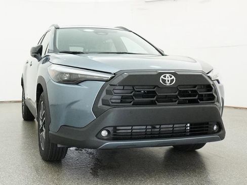 New 2026 Toyota Corolla Cross XLE image 7