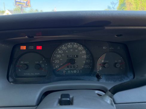 Used 2002 Mercury Grand Marquis LS RWD image 16
