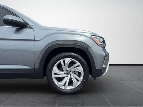 Used 2021 Volkswagen Atlas SE FWD image 32