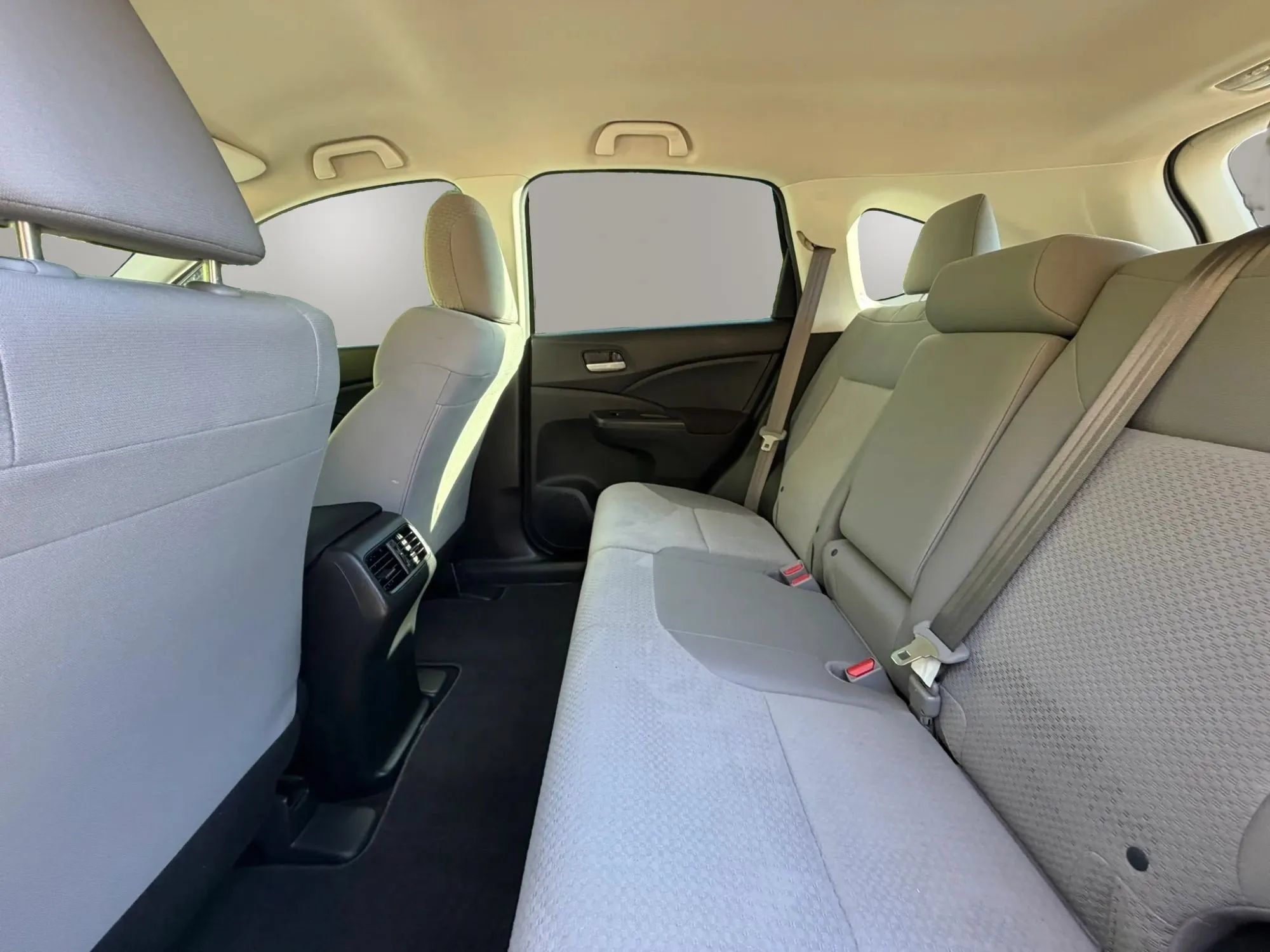 Used 2016 Honda CR-V LX image 17