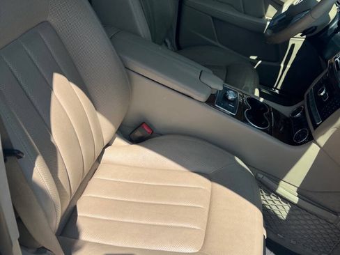 Used 2012 Mercedes-Benz CLS 550 image 54
